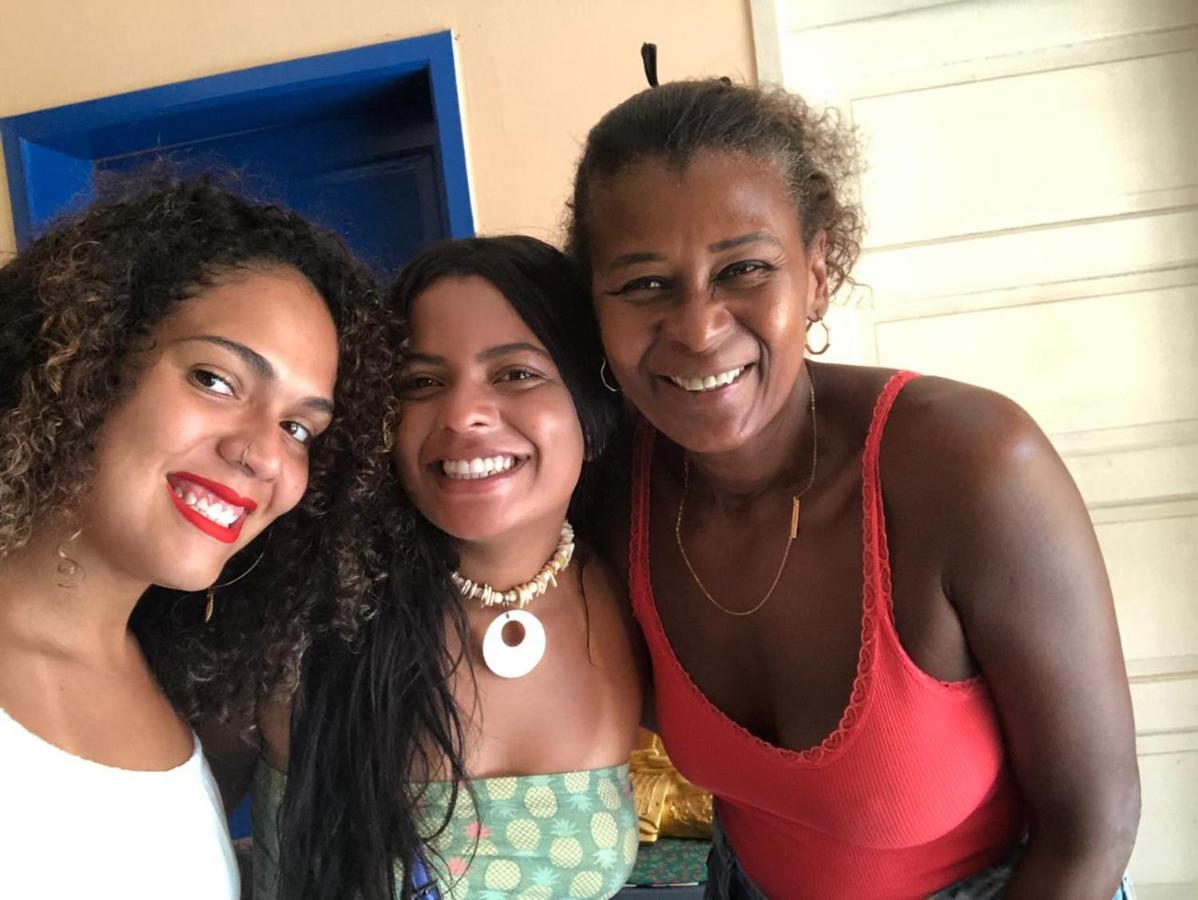 لورو دي فريتاس Perto Do Aeroporto De Salvador - Dona Pitanga Hostel المظهر الخارجي الصورة