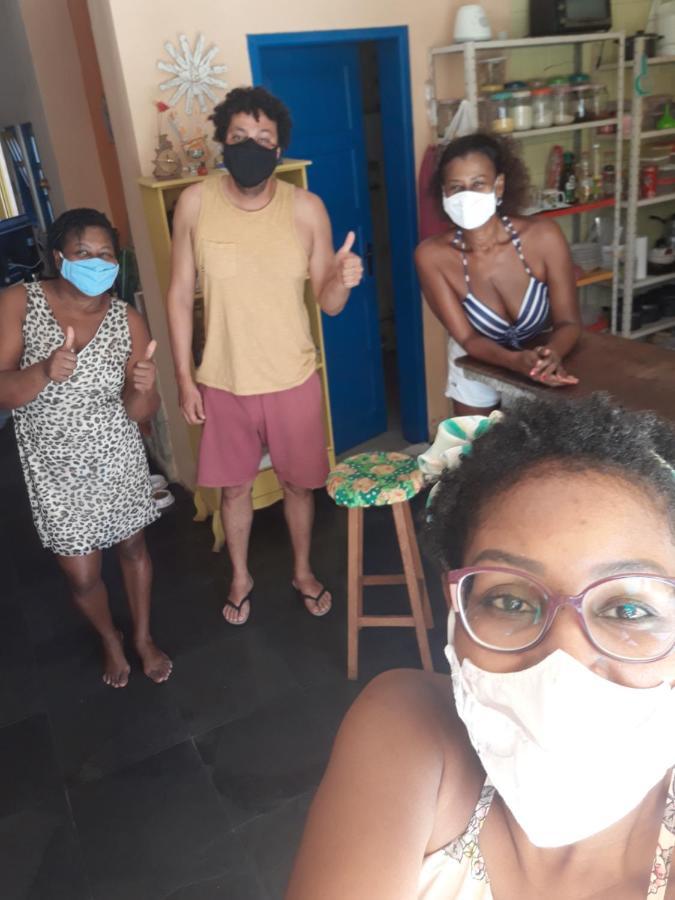 لورو دي فريتاس Perto Do Aeroporto De Salvador - Dona Pitanga Hostel المظهر الخارجي الصورة