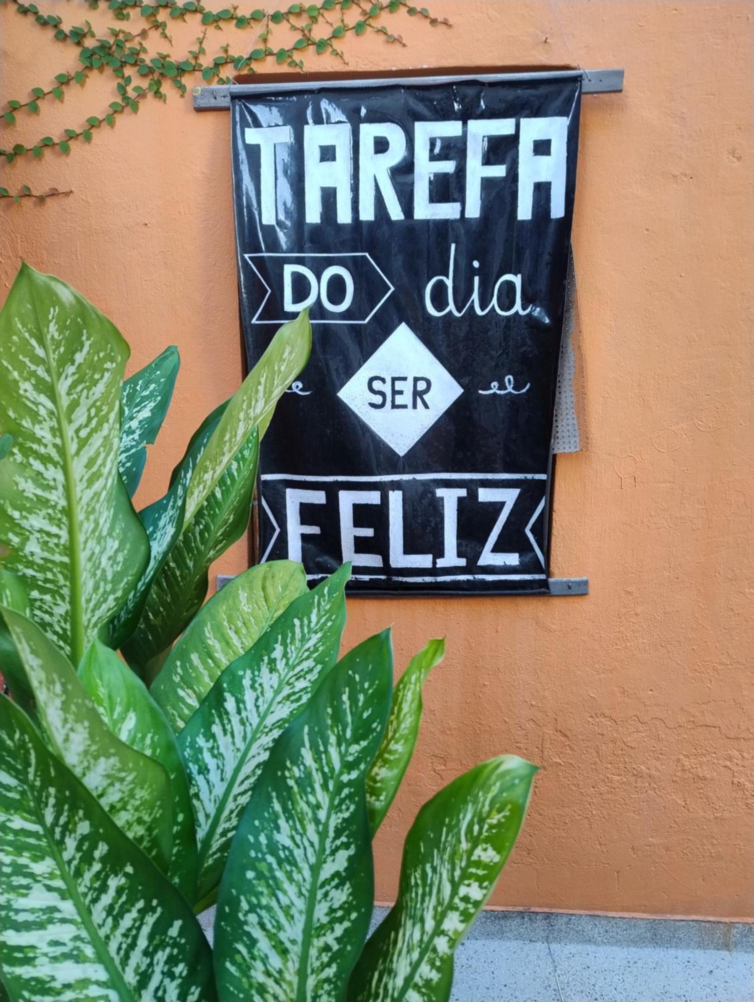 لورو دي فريتاس Perto Do Aeroporto De Salvador - Dona Pitanga Hostel المظهر الخارجي الصورة